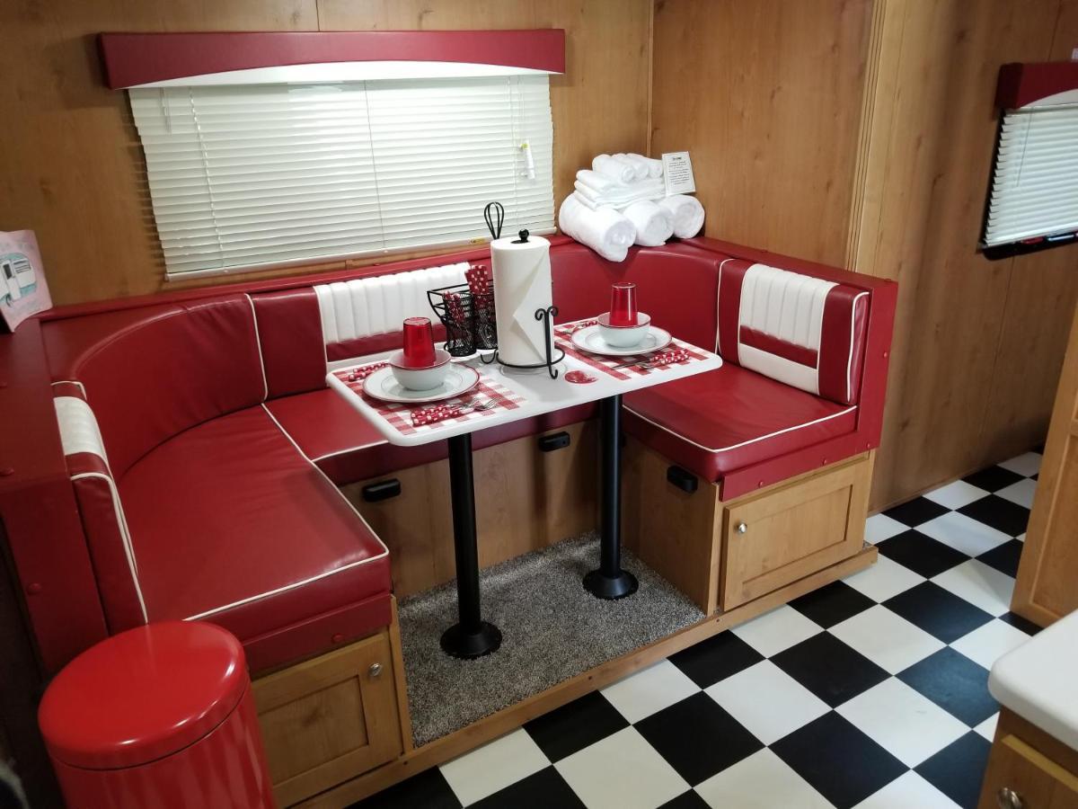 Umpqua's Last - Wilderness Cabins, Rv Park & Glamping Campingplatz