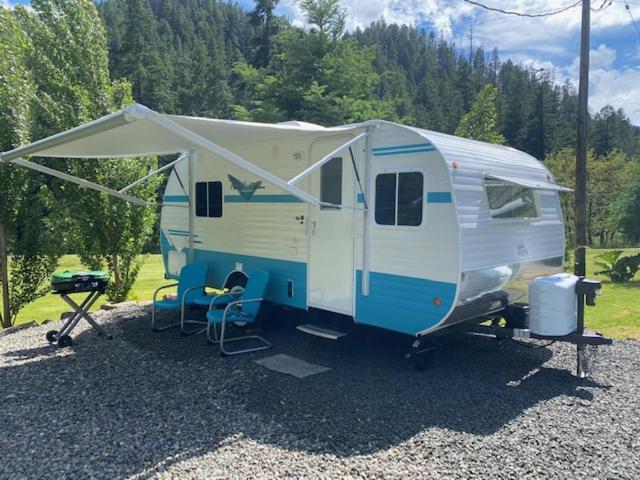 Umpqua's Last - Wilderness Cabins, Rv Park & Glamping * Idleyld Park